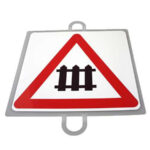 Panel Tráfico Peligro. Nivel Con Barreras