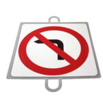 Panel Tráfico Prohibición. Giro Izquierda