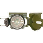 Brújula Metálica con Regla